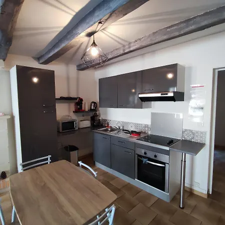 Centre Historique T2 Rdc *