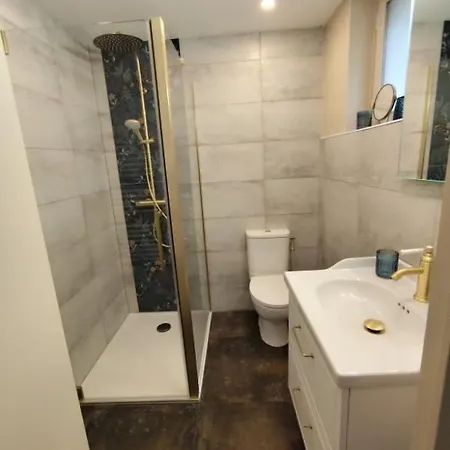 Centre Historique T2 Rdc *