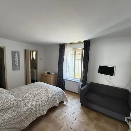 Les Remparts T2 Et T3 2 Etoiles * La Roche-Posay